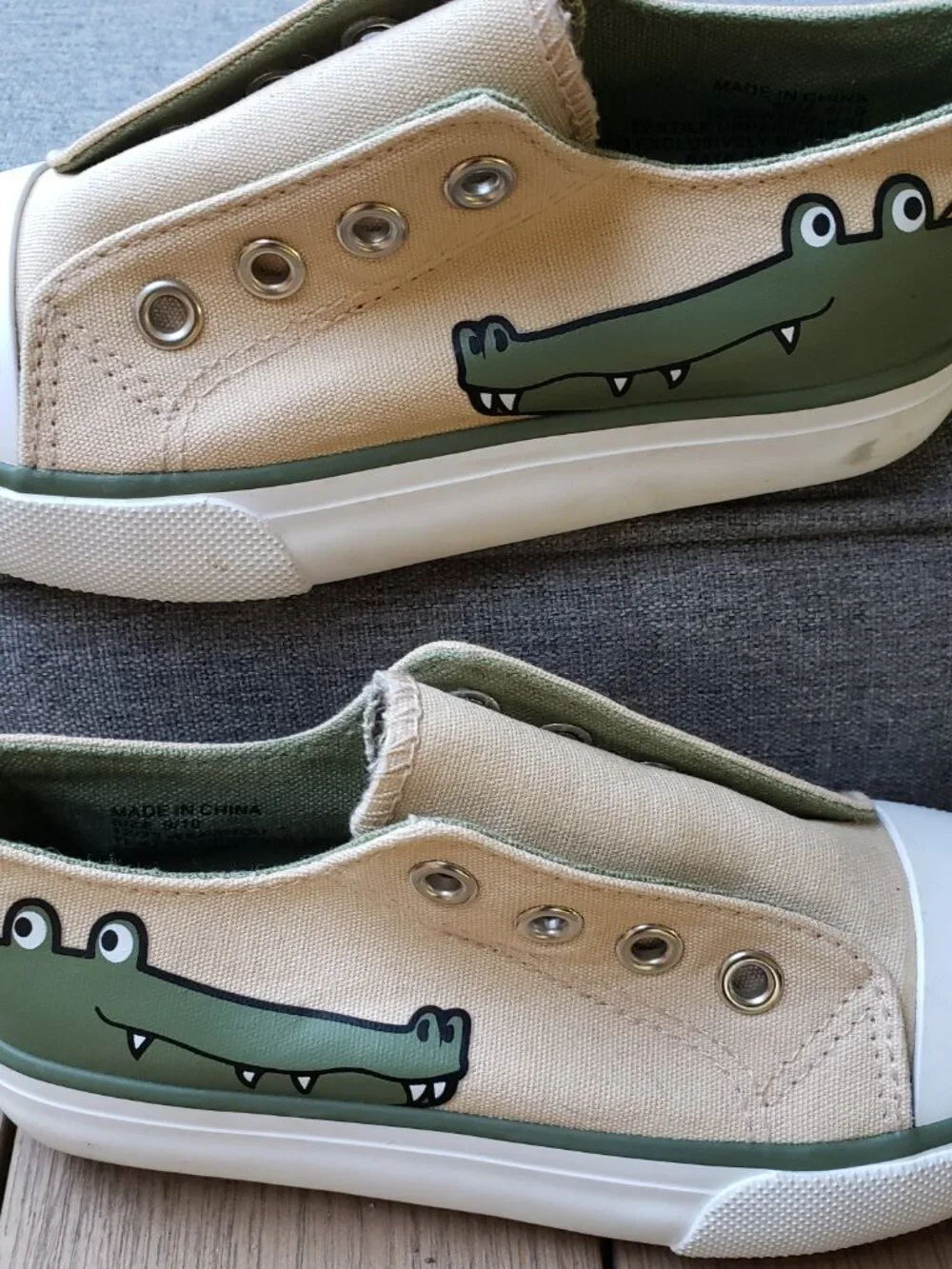 BNWoT Lily & Dan Alligator child slip-on sneaker (11.5) KICKS
